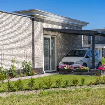 Custom-sized Nebbiolo verandas for a perfect fit in any outdoor space