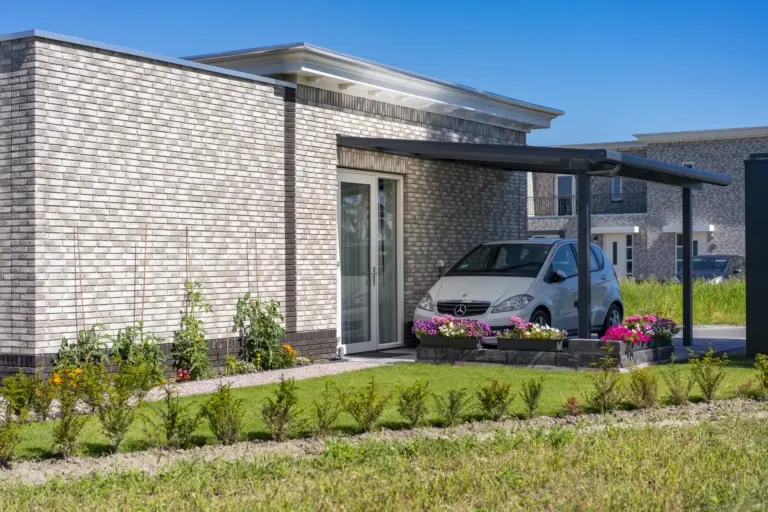 Custom-sized Nebbiolo verandas for a perfect fit in any outdoor space