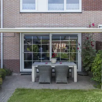 Custom-fit Bosco verandas for patios and gardens