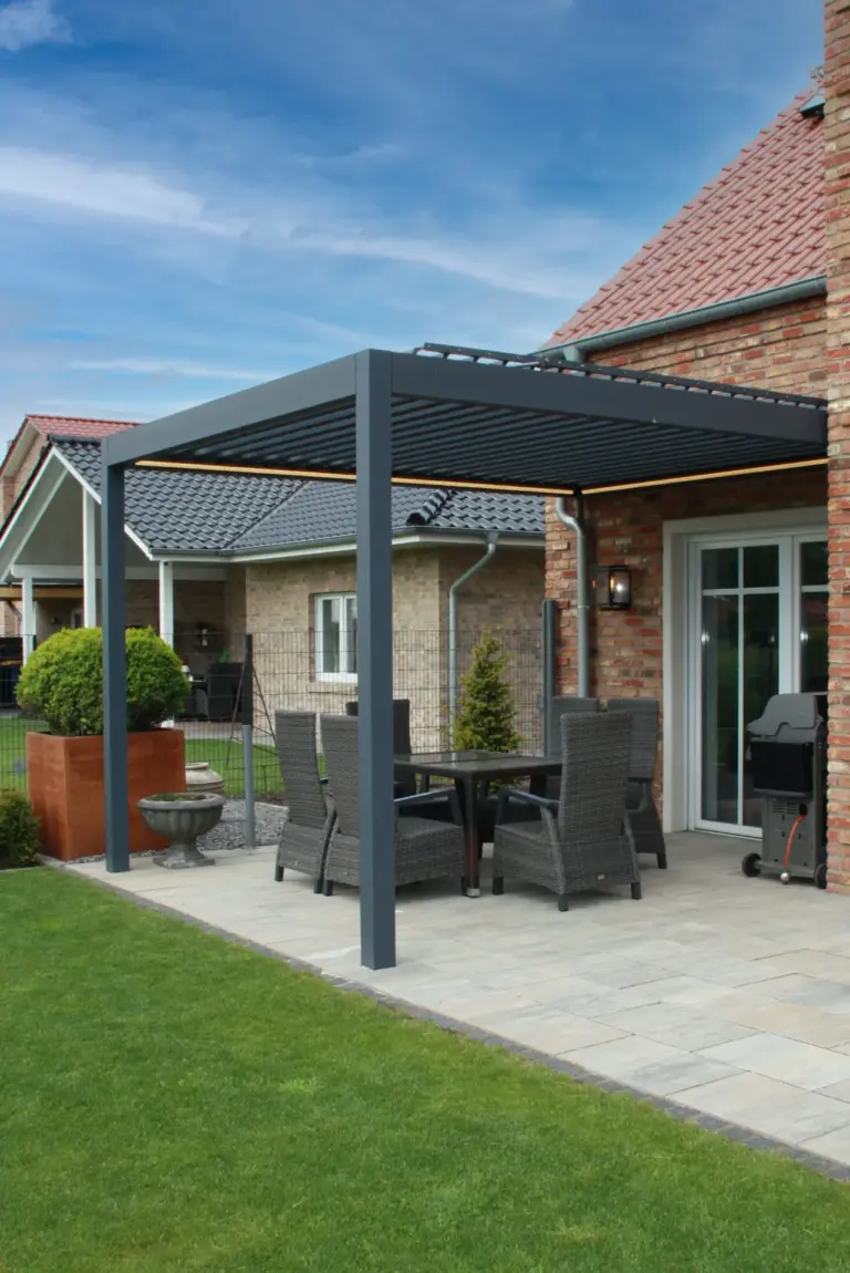 Custom-sized Pinela verandas for tailored outdoor solutions by Designer Verandas