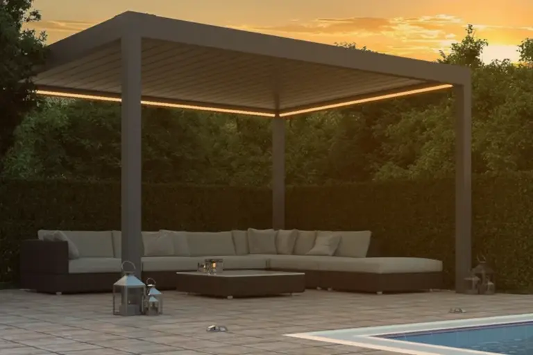 pinela deluxe veranda next to pool